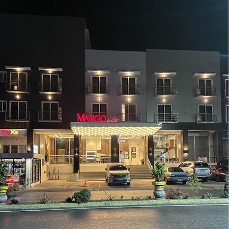 Mango Suites Tuguegarao City Buitenkant foto