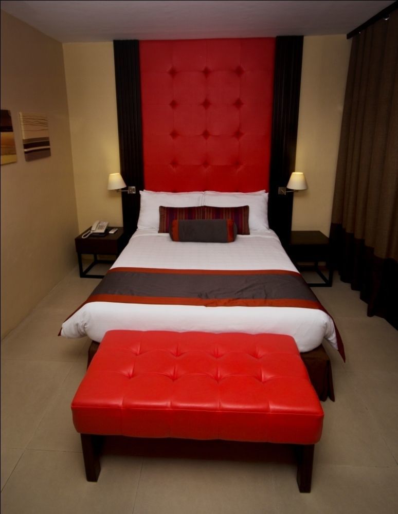 Mango Suites Tuguegarao City Buitenkant foto